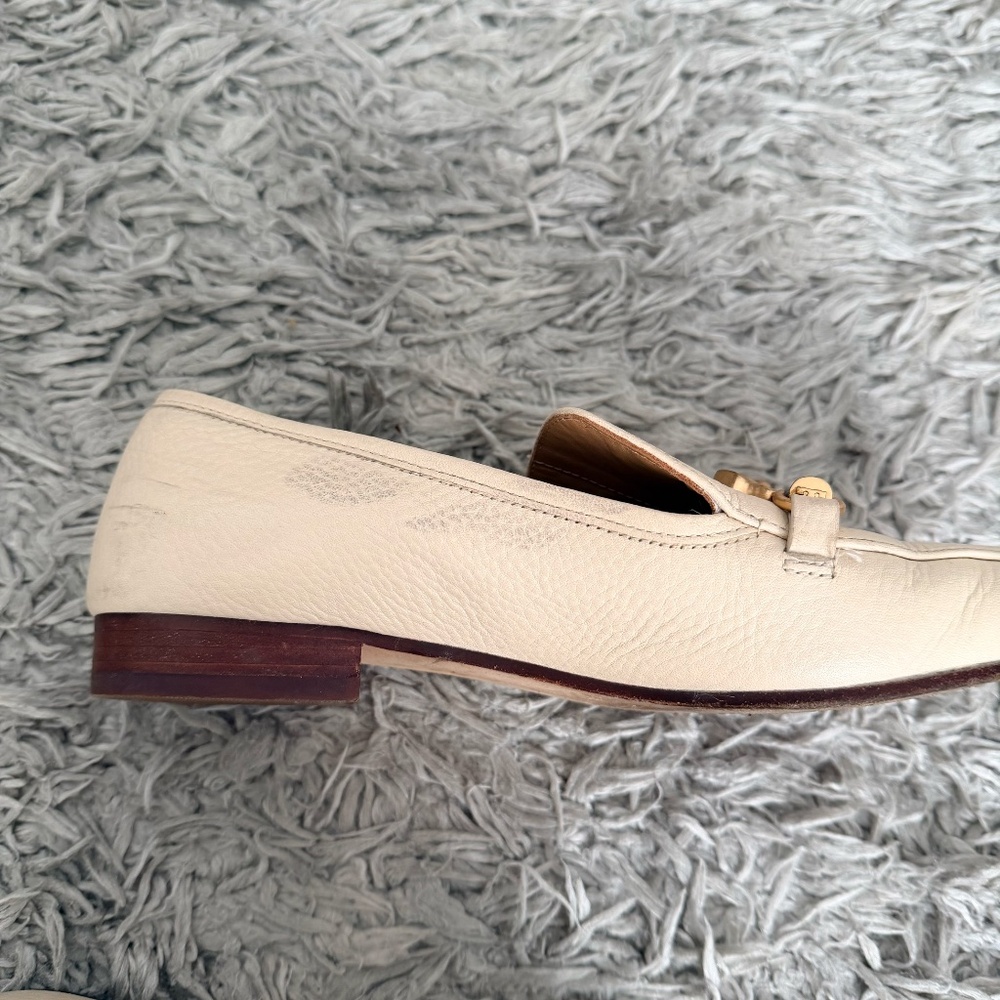 Tory Burch Cream Leather Chain Loafers - Picture 3 of 8